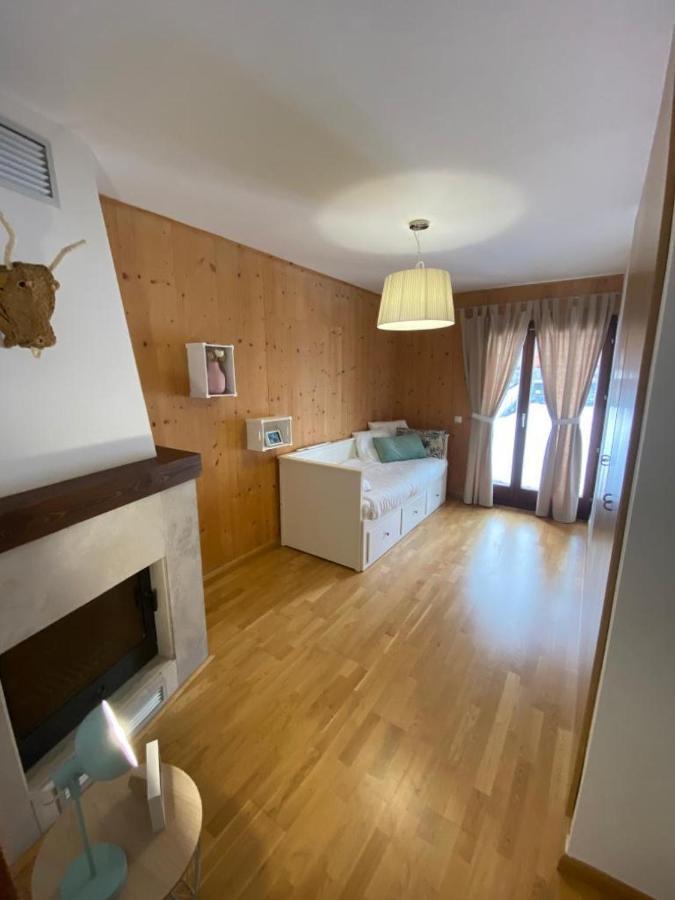 Fantastico Apartamento Con Jardin En Castiello De Jaca Vut Hu-20-007 Luaran gambar